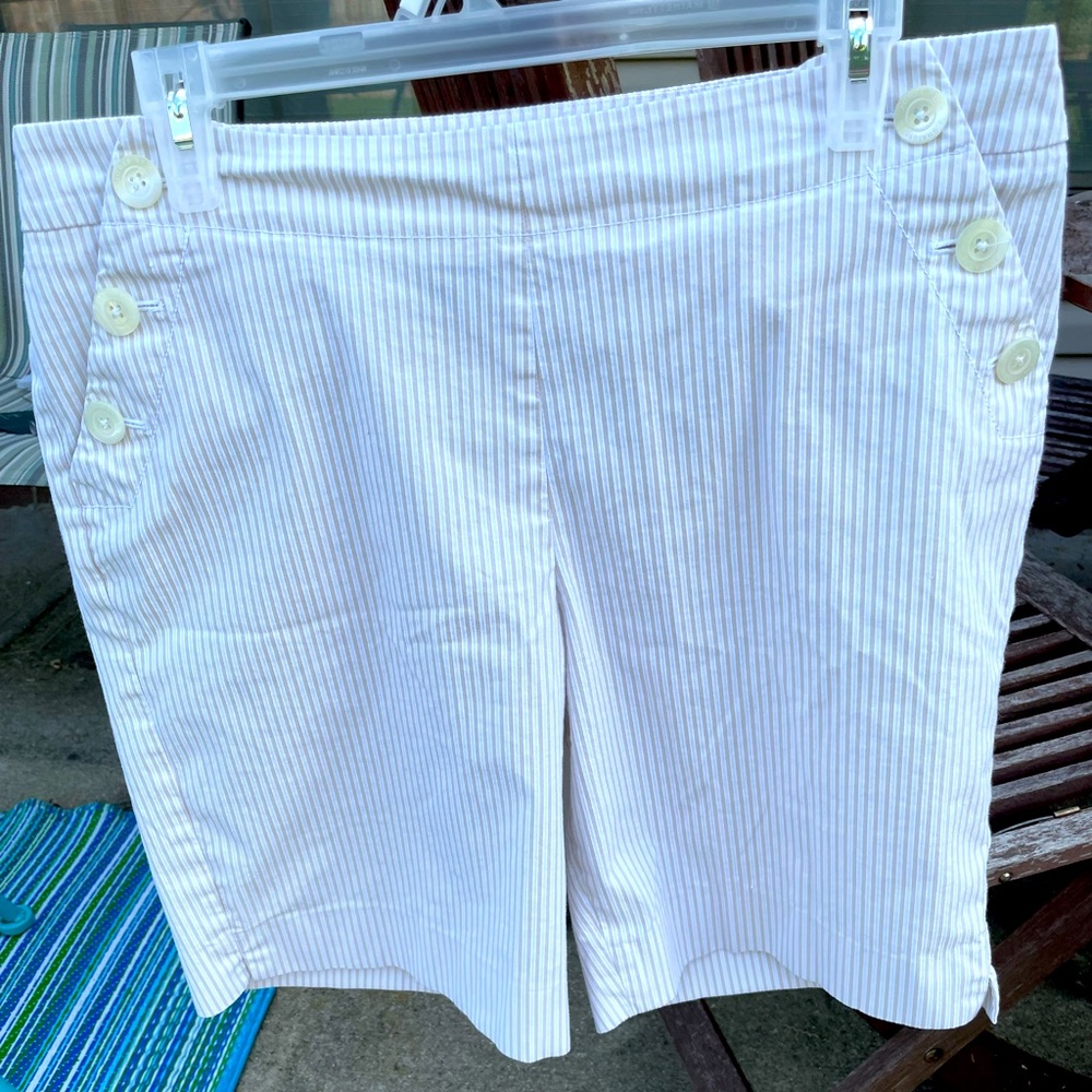 Jones New York 14P Summer Shorts